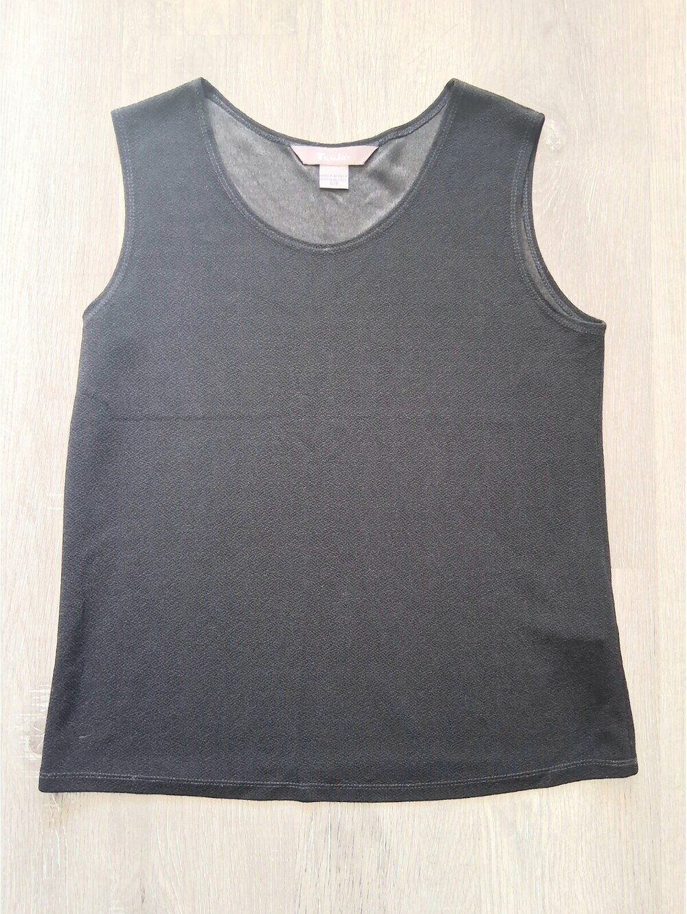 TanJay Women's Black Textured Tank Top Sleeveless Scoop Neck Size S